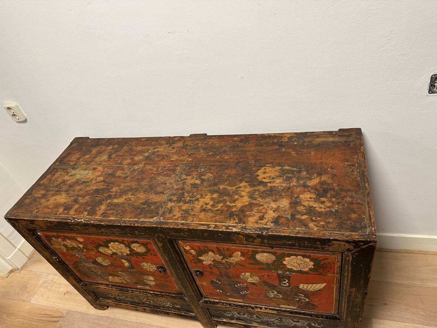 Antique Chinese cabinet