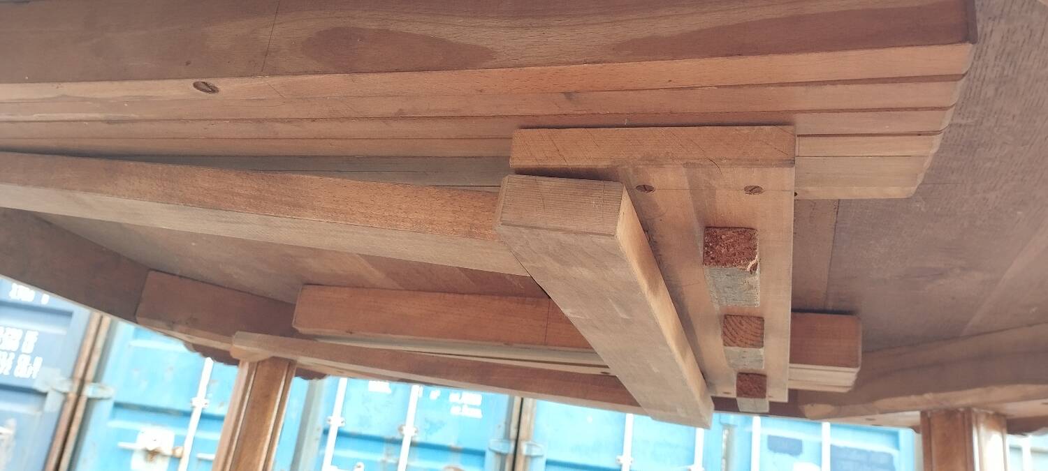 Solid wood art deco table, with extensions