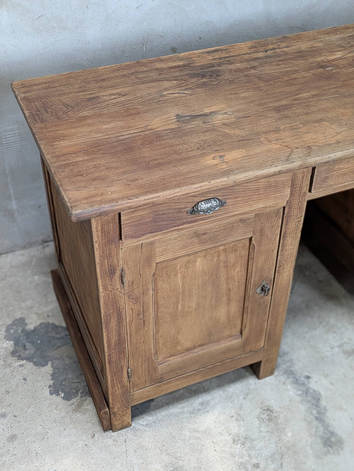 Bureau comptoir ancien