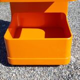 Modulable vintage furniture