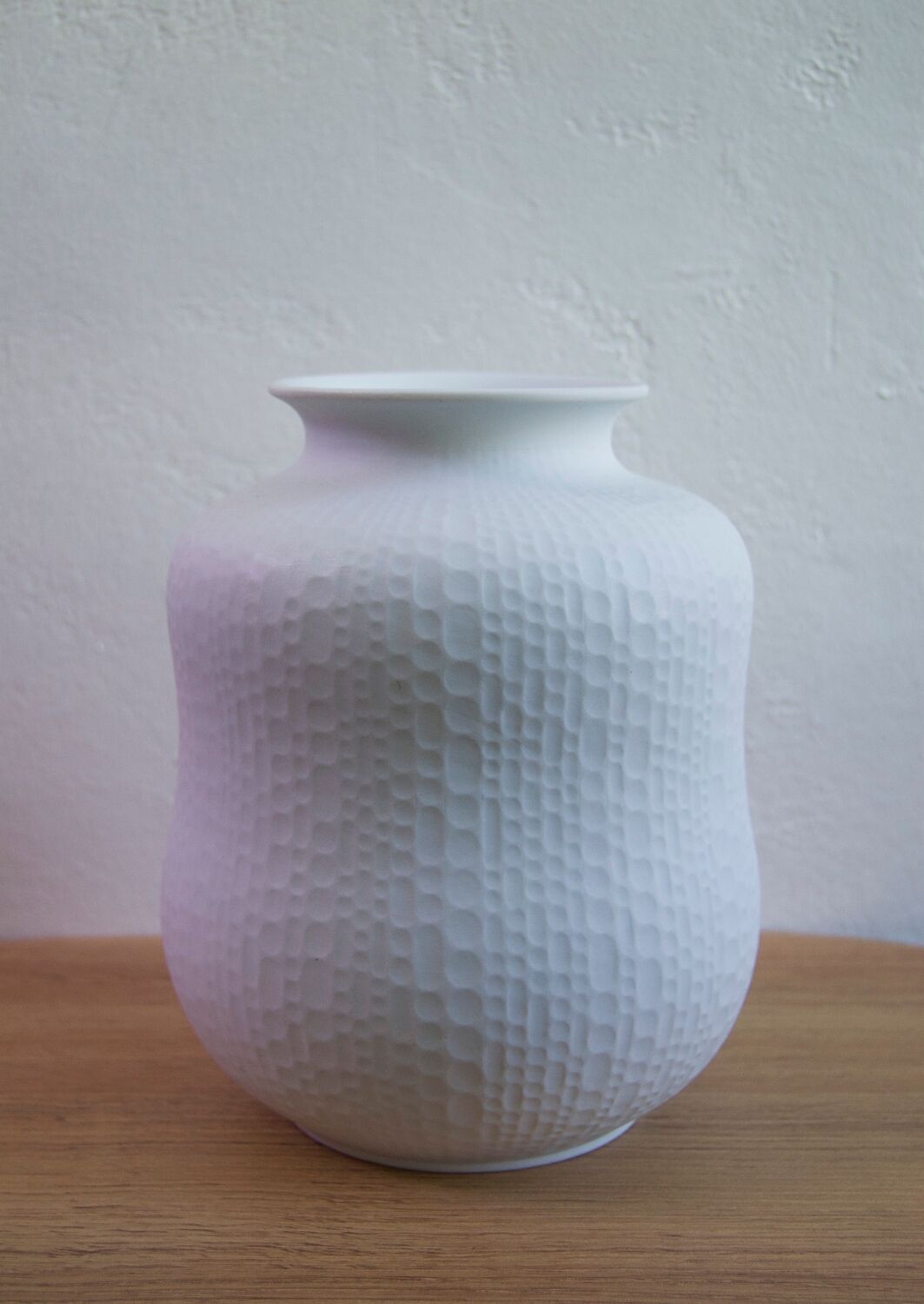 Vase Royal Porzellan Bavaria KPM, Grand Biscuit PorcelaModèle 5030/19