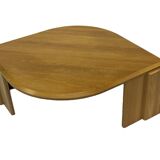 Table basse vintage en forme de larme wabi sabi brutaliste en chêne massif