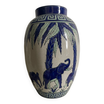 Keralouve La Louvière Elephants vase