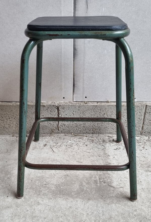 Tabourets industriels Gaston Cavaillon pour Mullca vintage