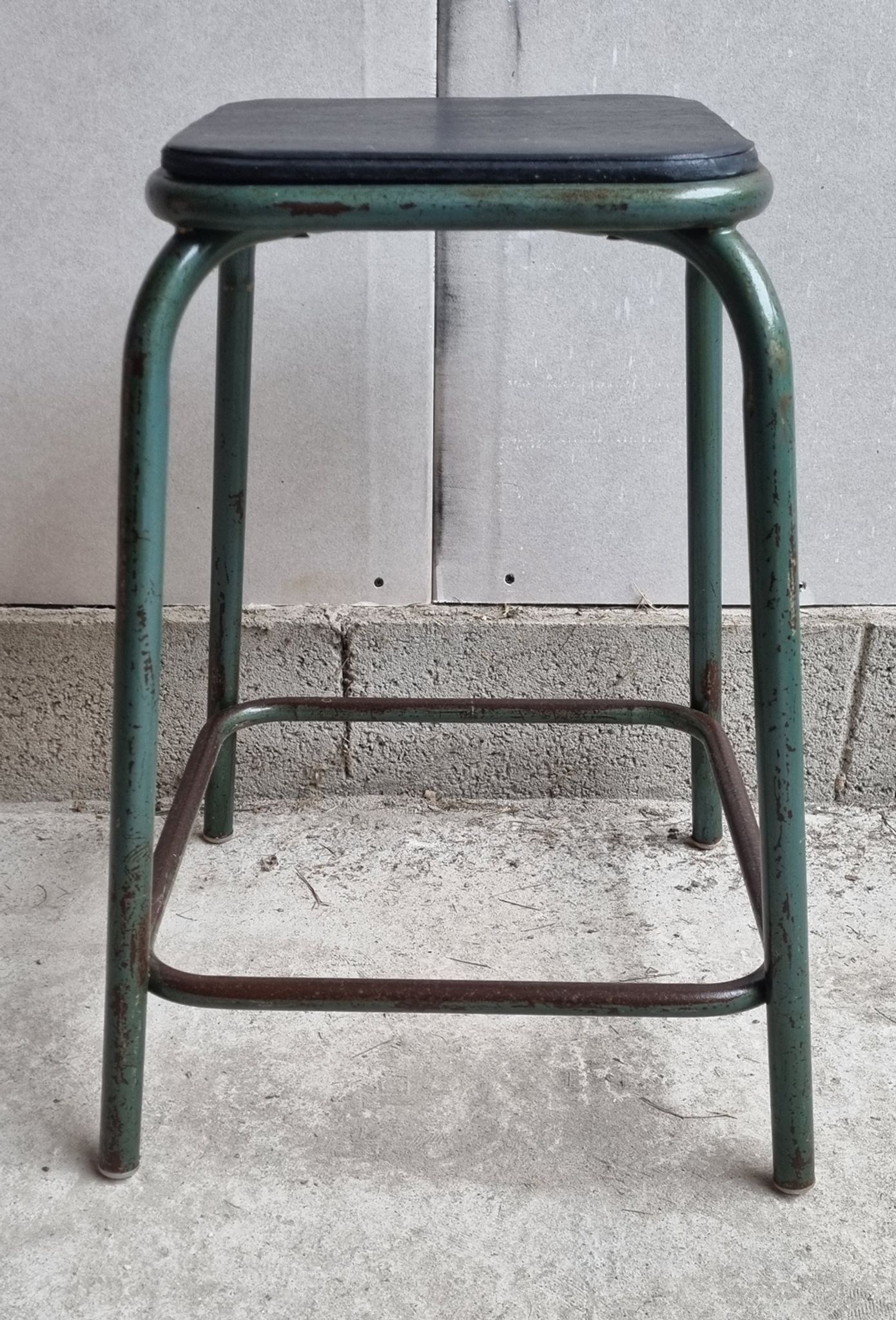 Industrial stools, Gaston Cavaillon for Mullca, vintage