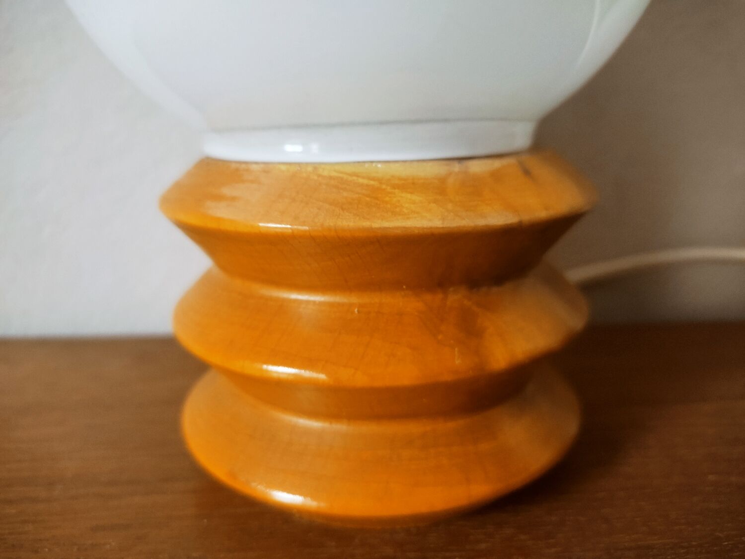 Wooden bedside lamp and opaline sphere