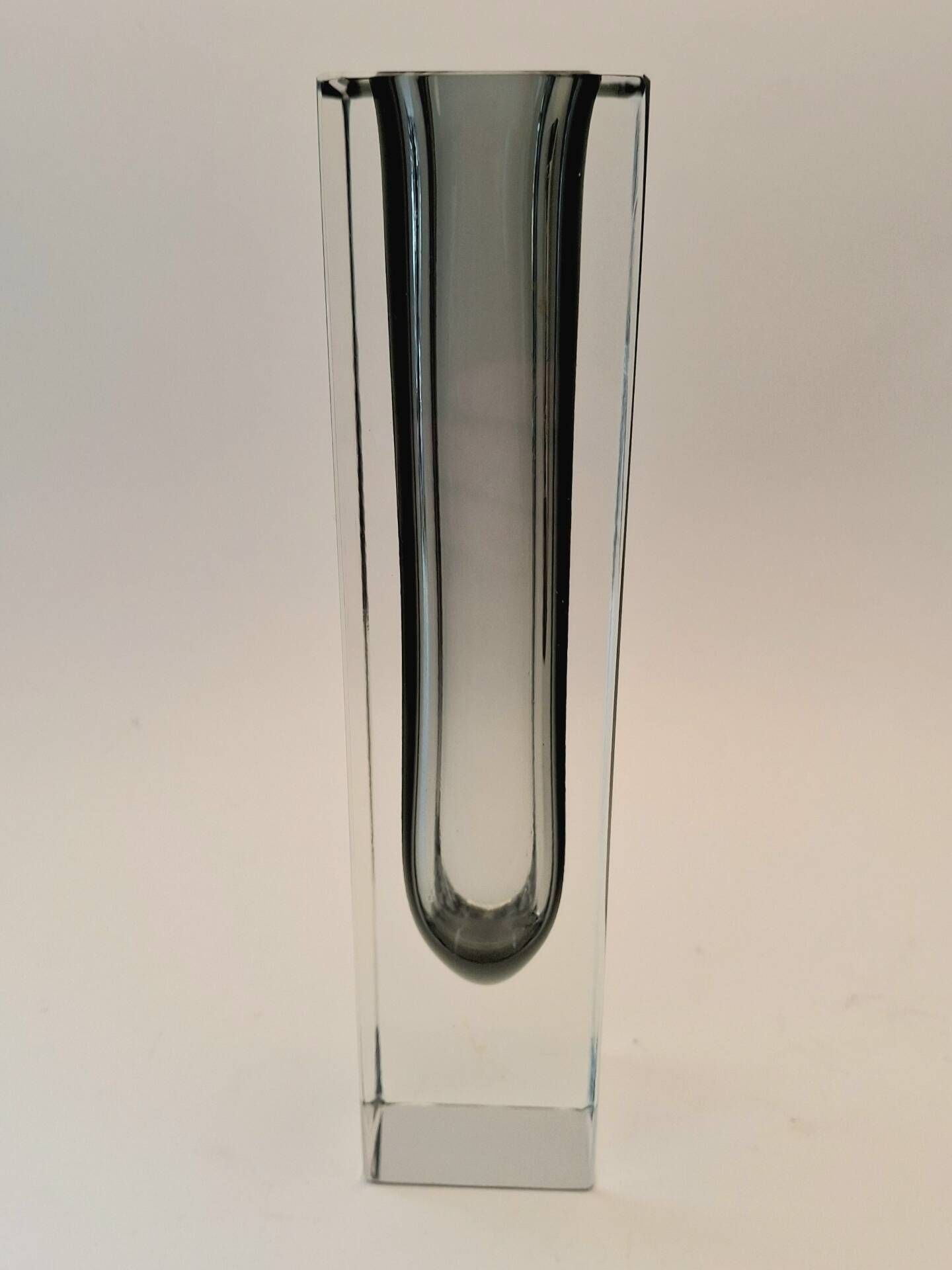 Exquisite Vintage Flavio Poli Sommerso Murano Glass