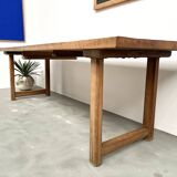 Grande table de ferme brutaliste en hêtre