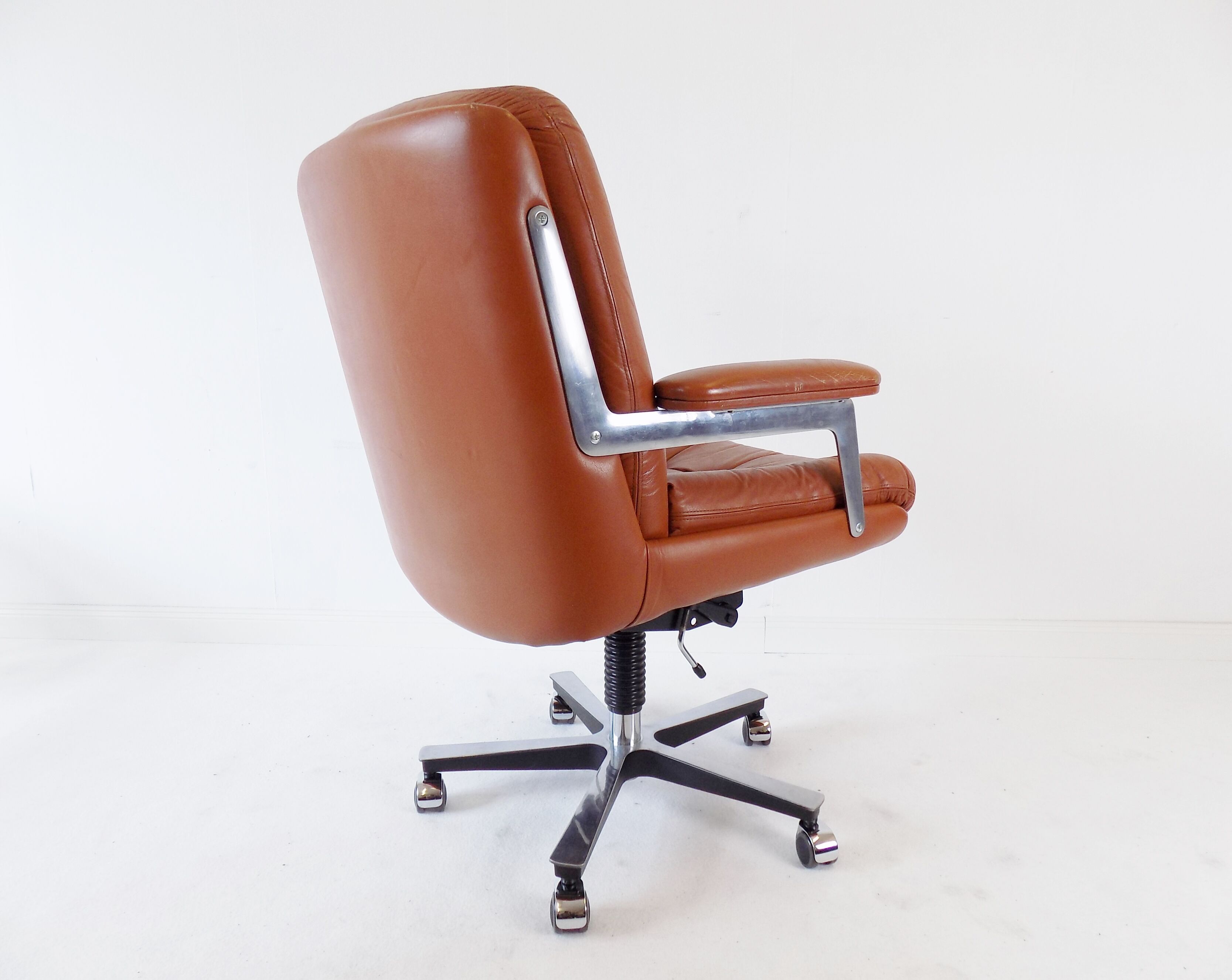 Ring Mekanikk leather office armchair 60's