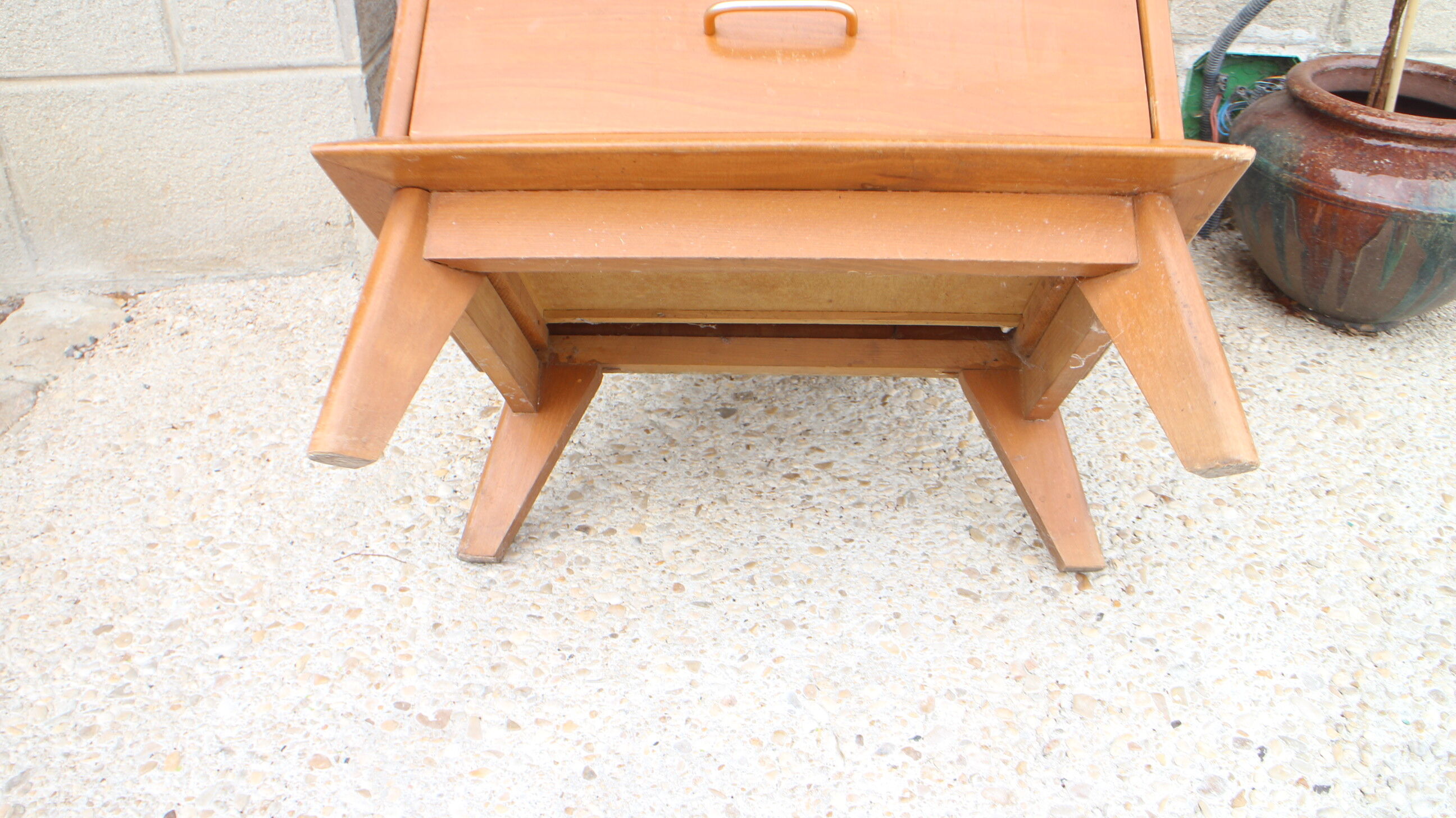 Chiffonnier pieds compas vintage