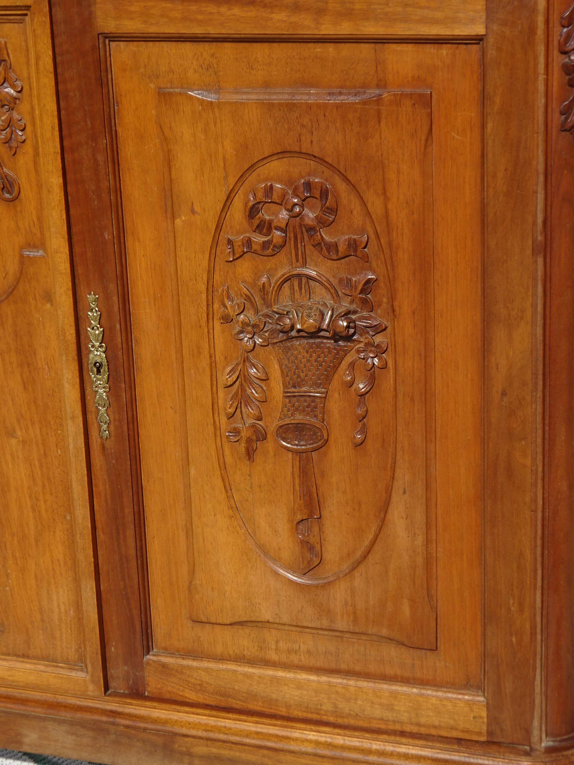 Art Deco walnut sideboard with marble top