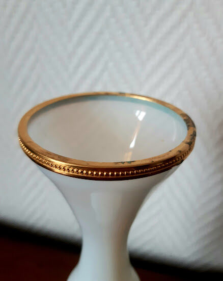Bonbonnière and vase in opaline Charles X gilded metal