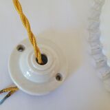 Serrated opaline suspension