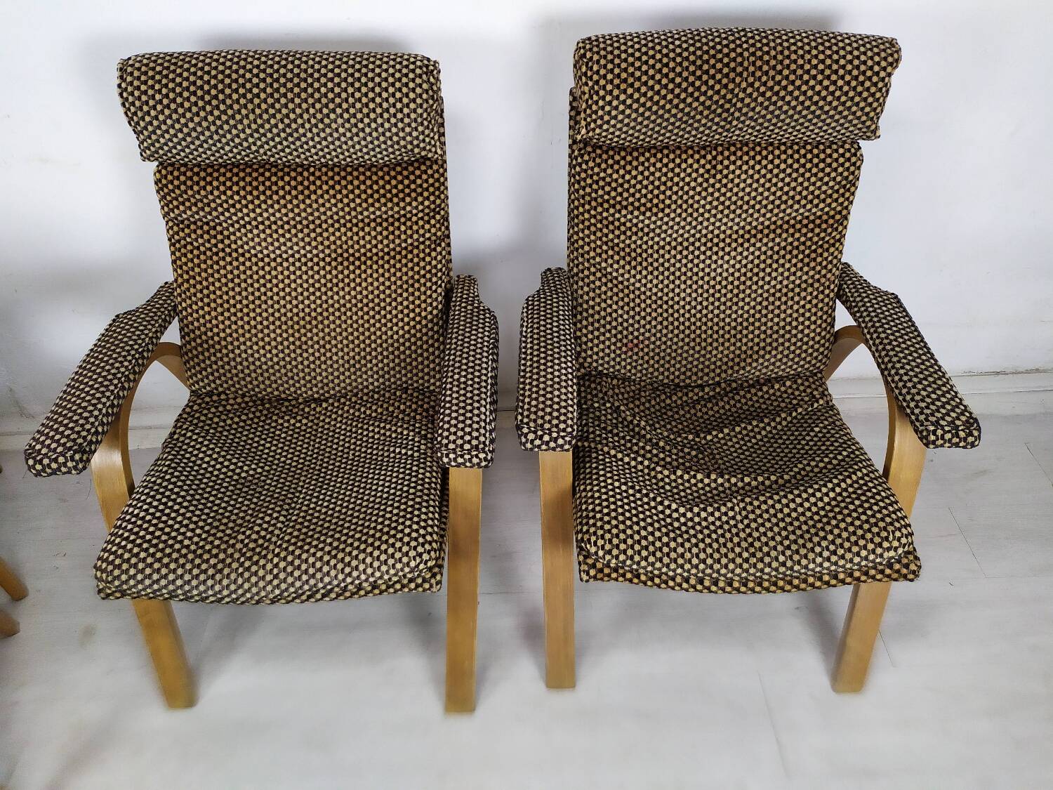 2 vintage Baumann armchairs