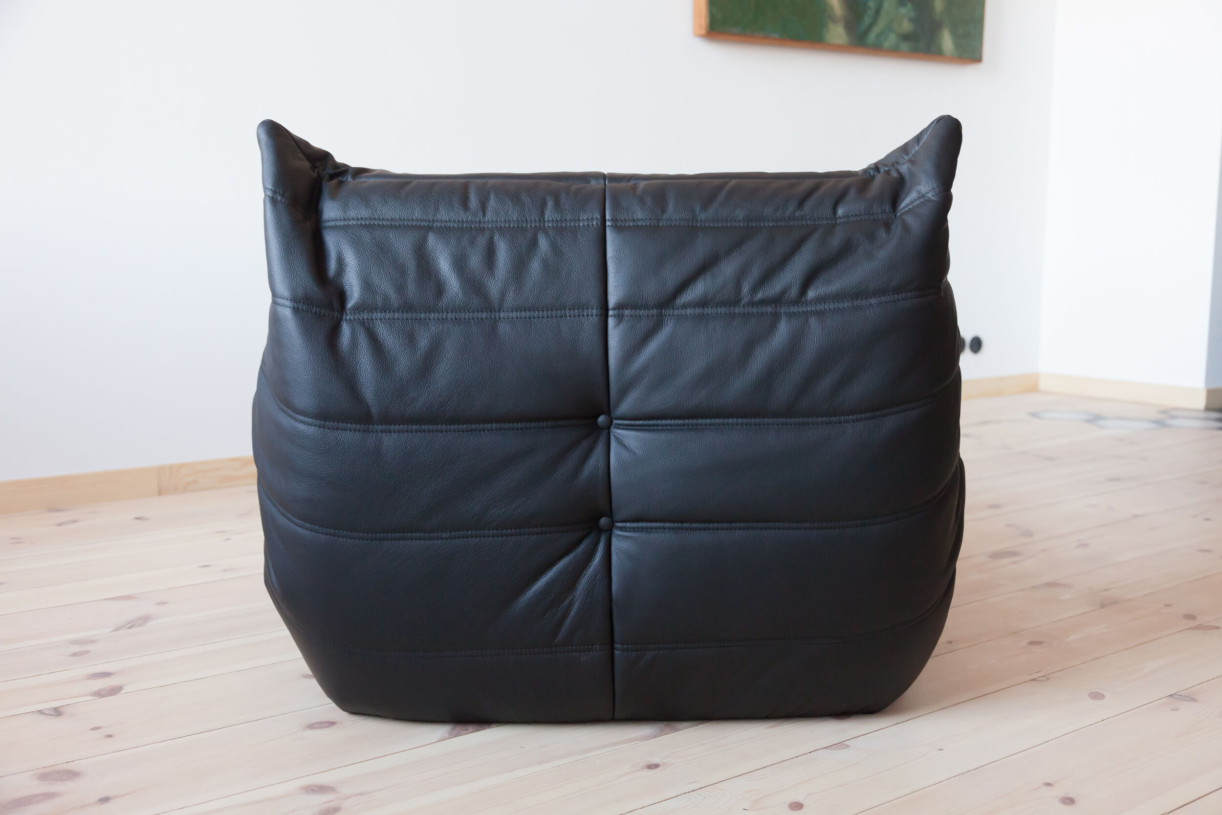 Togo armchair model designed by Michel Ducaroy 1973