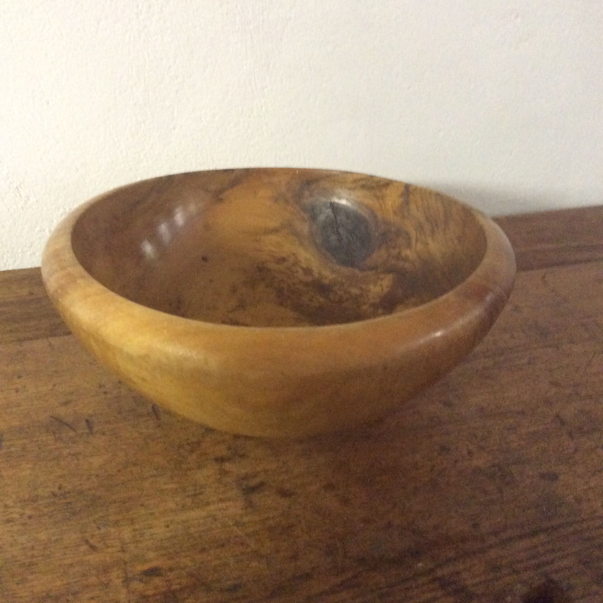Olivier's wooden salad bowl