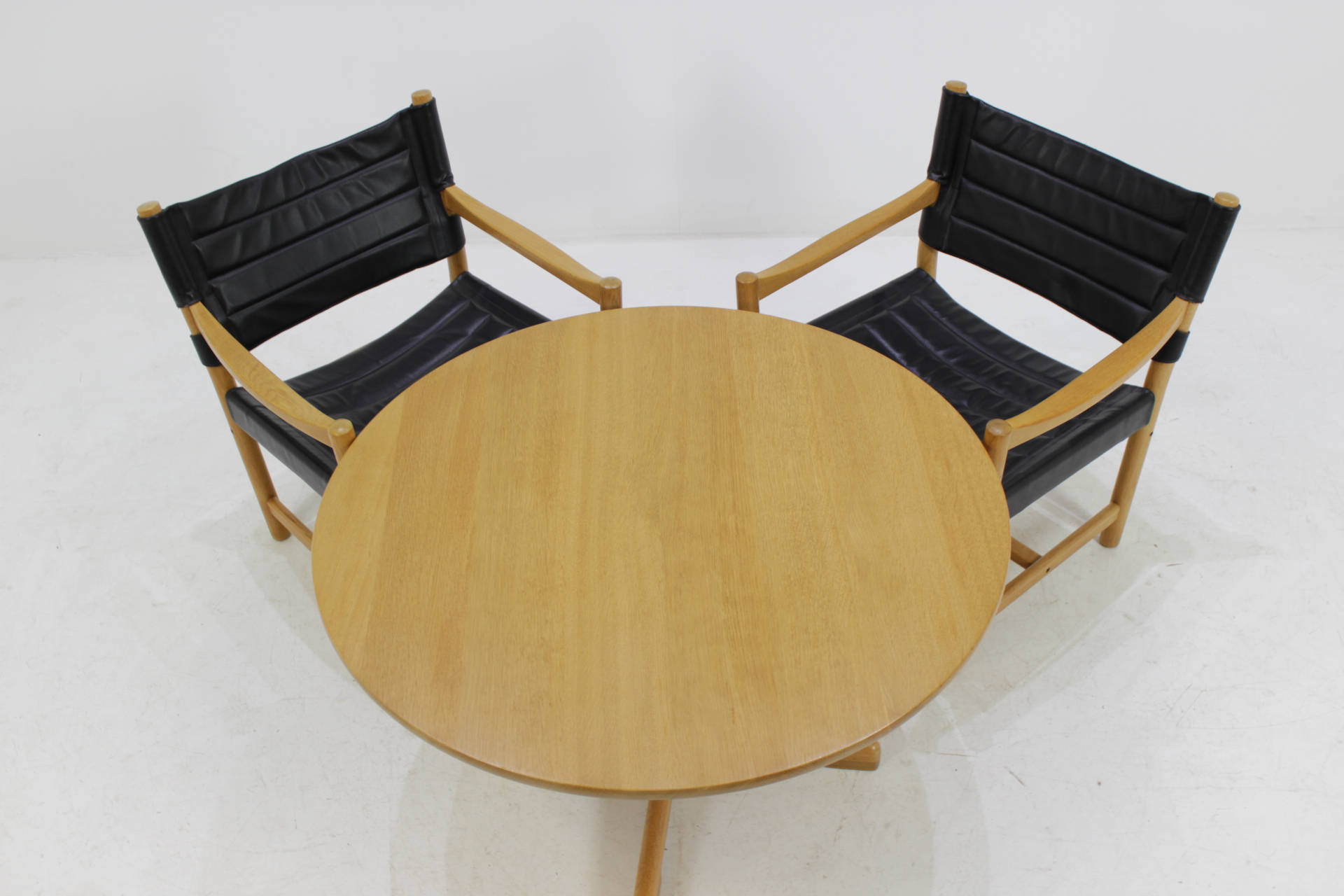 Set of Danish black leather armchairs and coffee table by ditte and adrian heath, 1960s