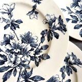 6 assiettes à dessert Lunéville en terre de fer bleue, service "Azaléa"