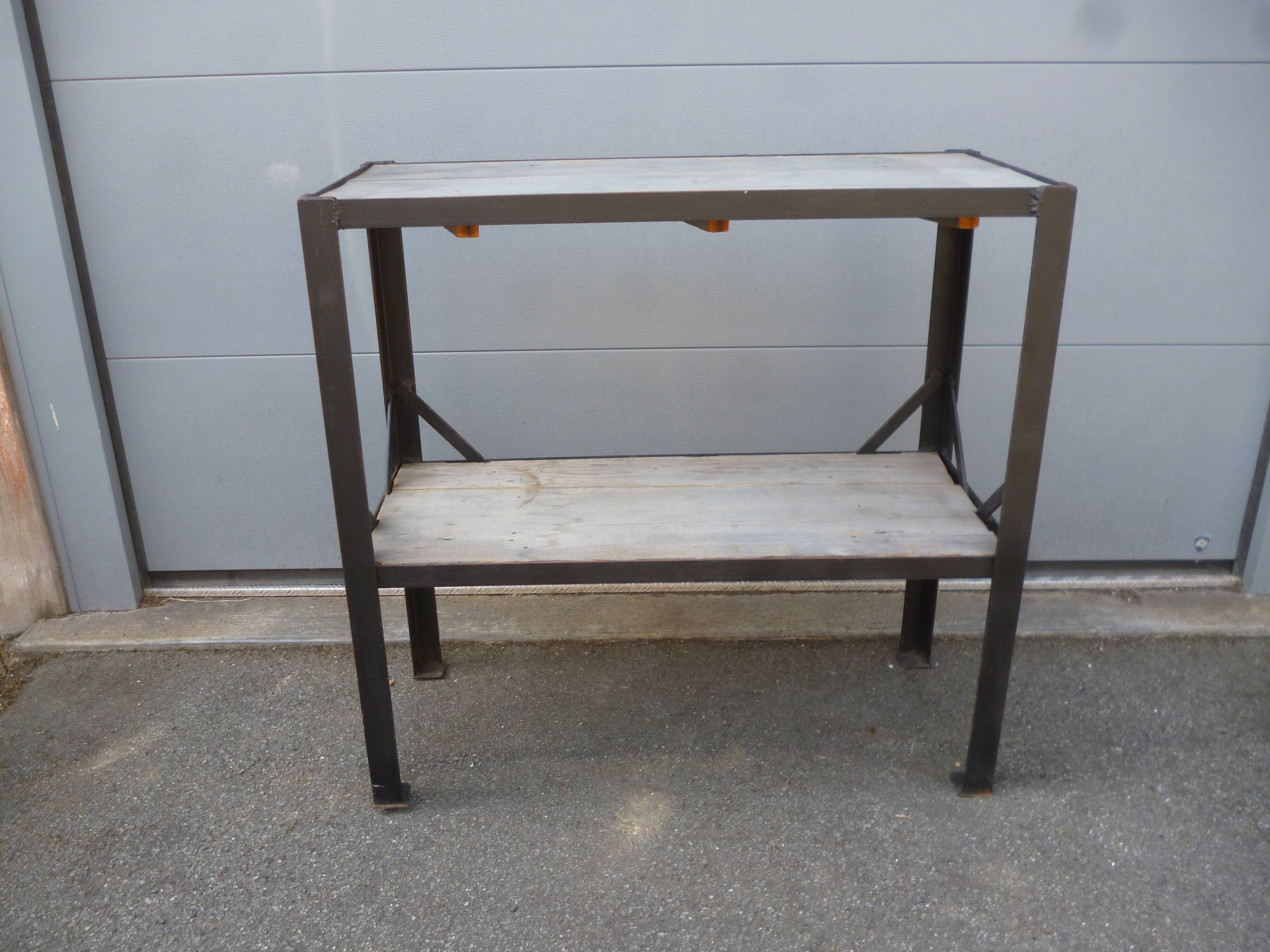 Iron and wood workshop service