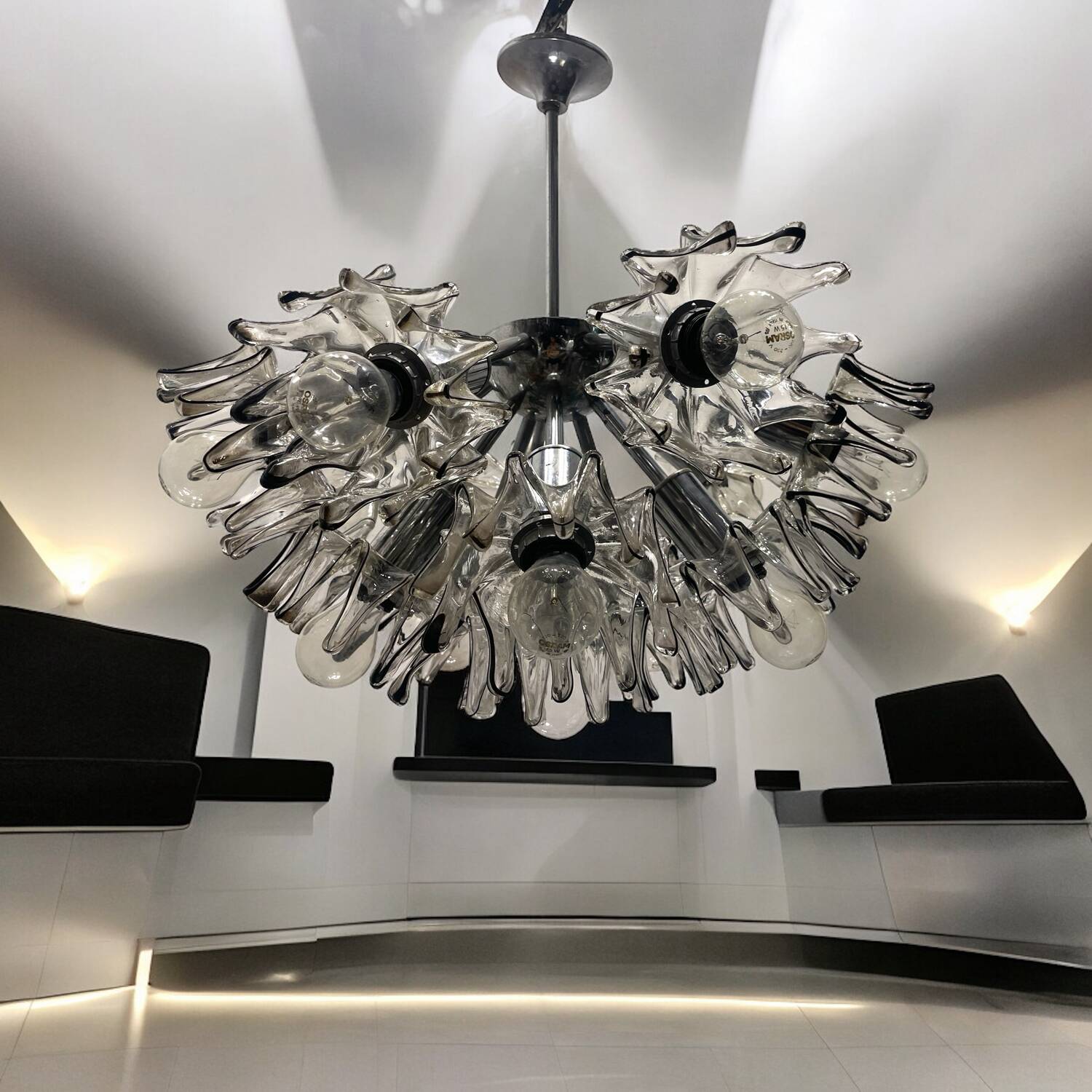 Large Midcentury Murano Flower Chandelier 1970’s