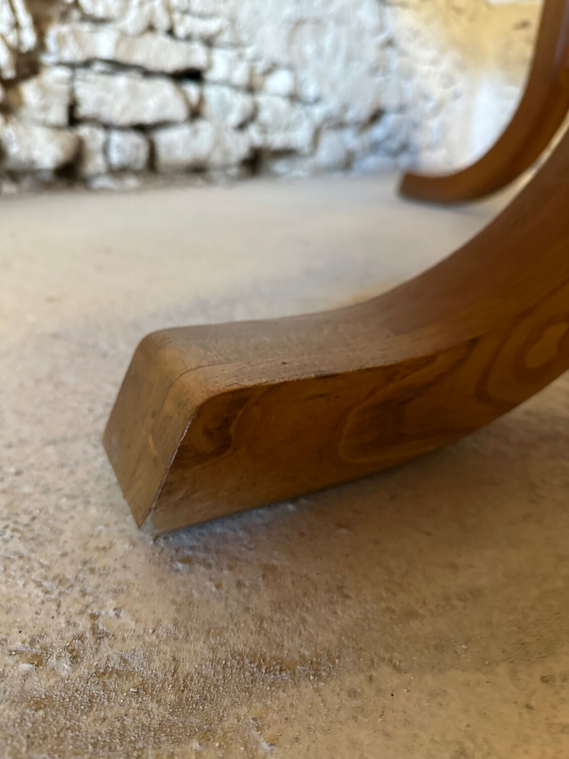 T40 dining table by Pierre Chapo