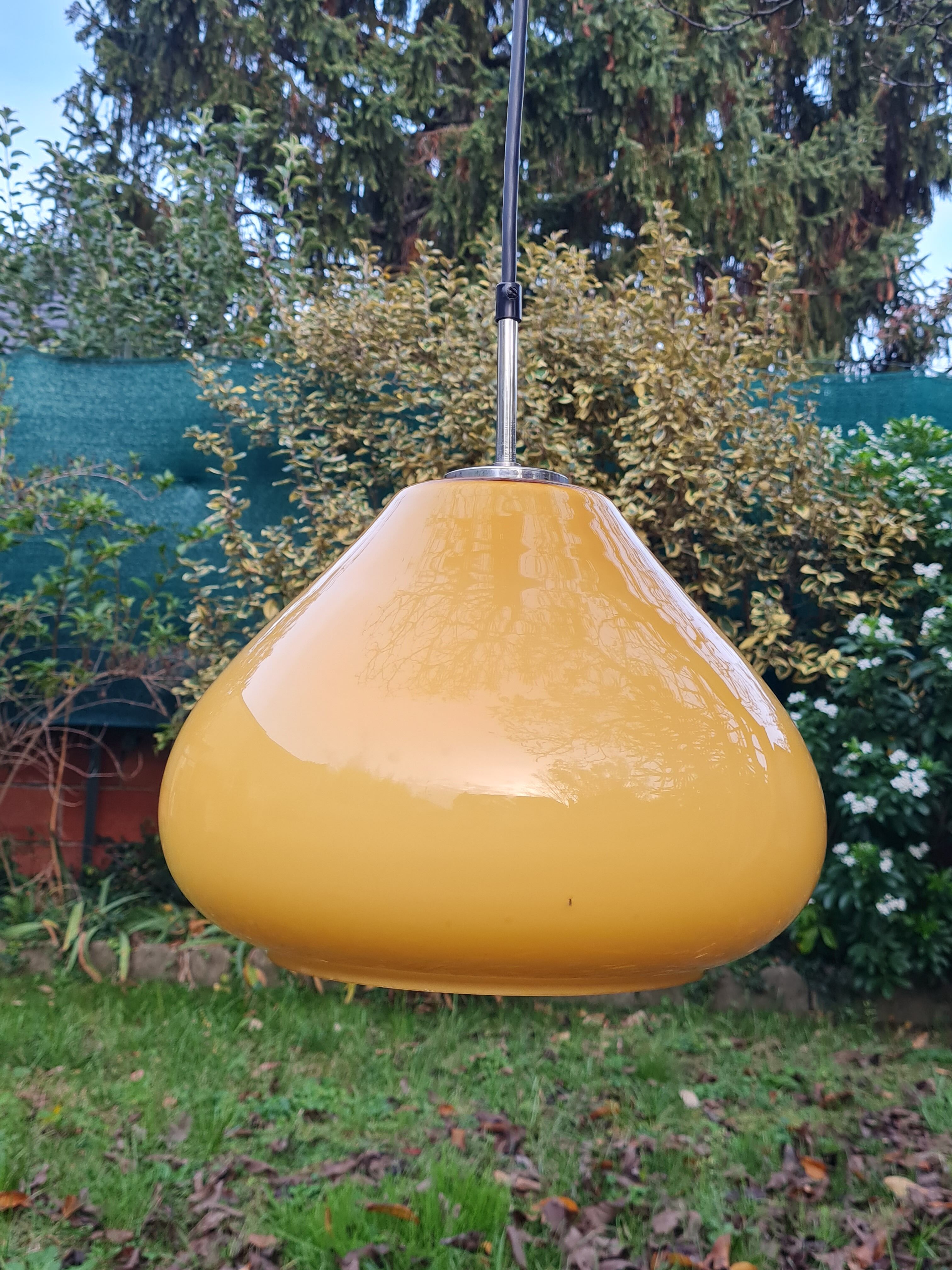 Vintage opaline suspension mustard color