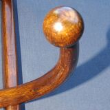 Wall-mounted coat rack by Thonet, 1890, 5 hooks, "Oak" style