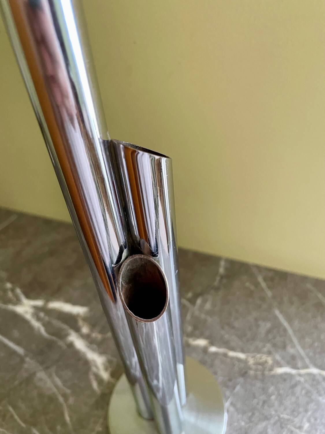Organ vase with 3 chrome metal soliflores from the 70s