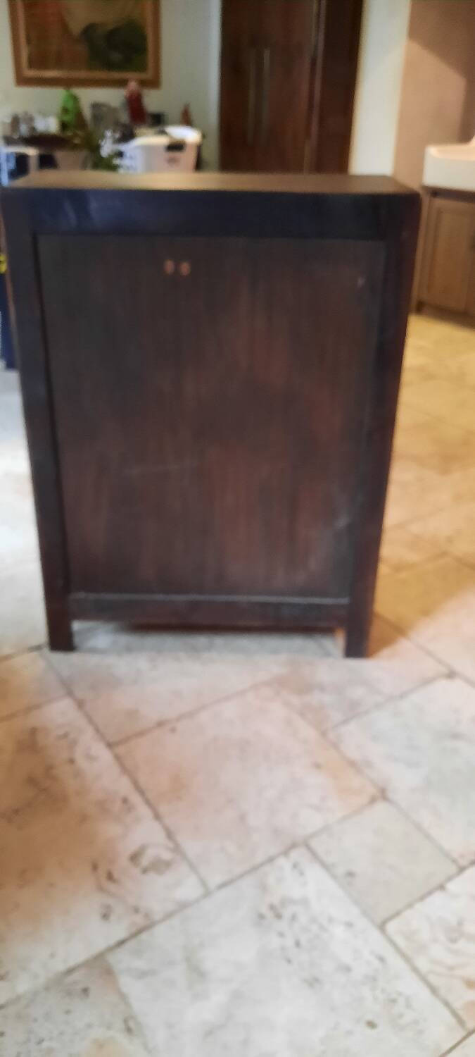 Secretary chest of drawers