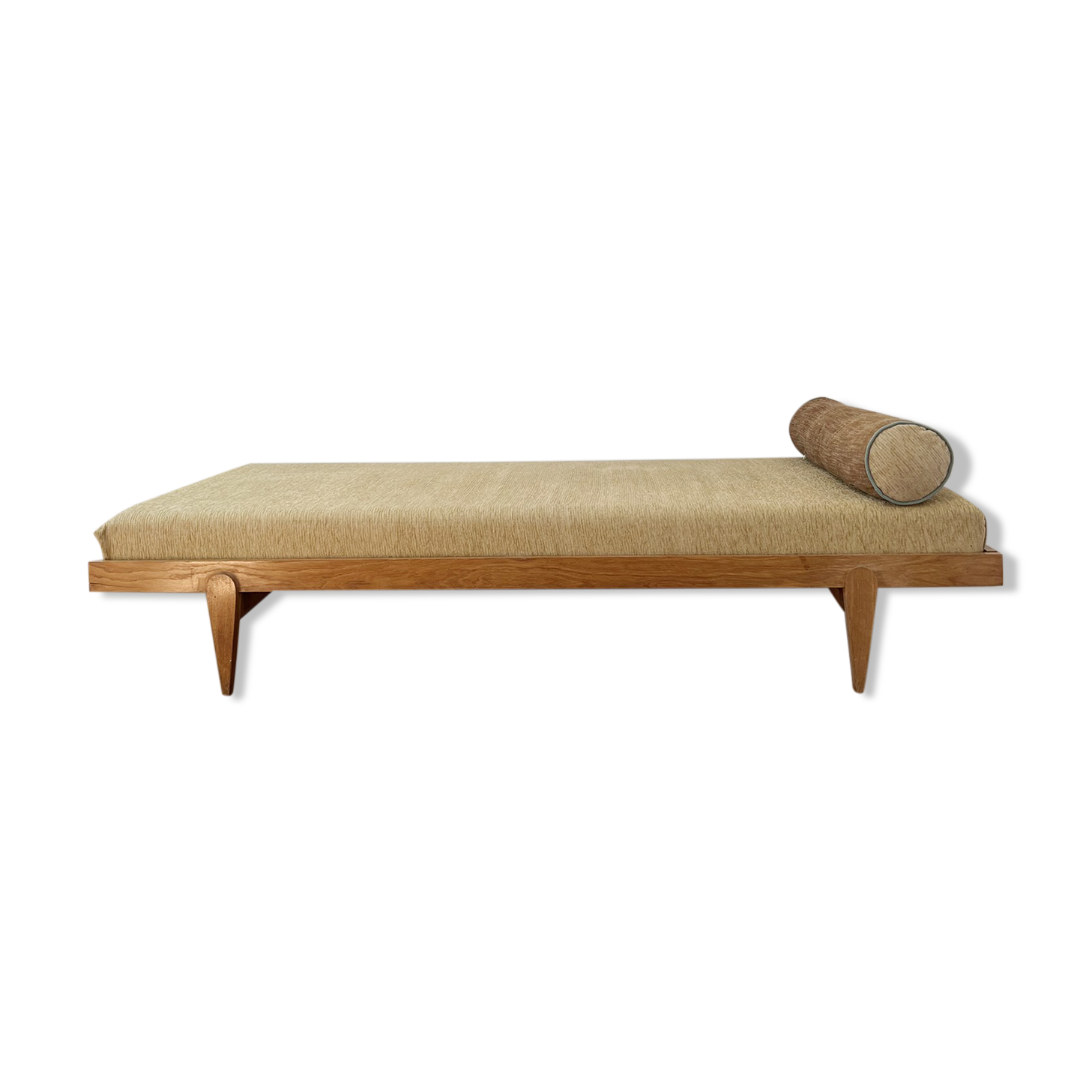 Scandinavian Daybed Bench