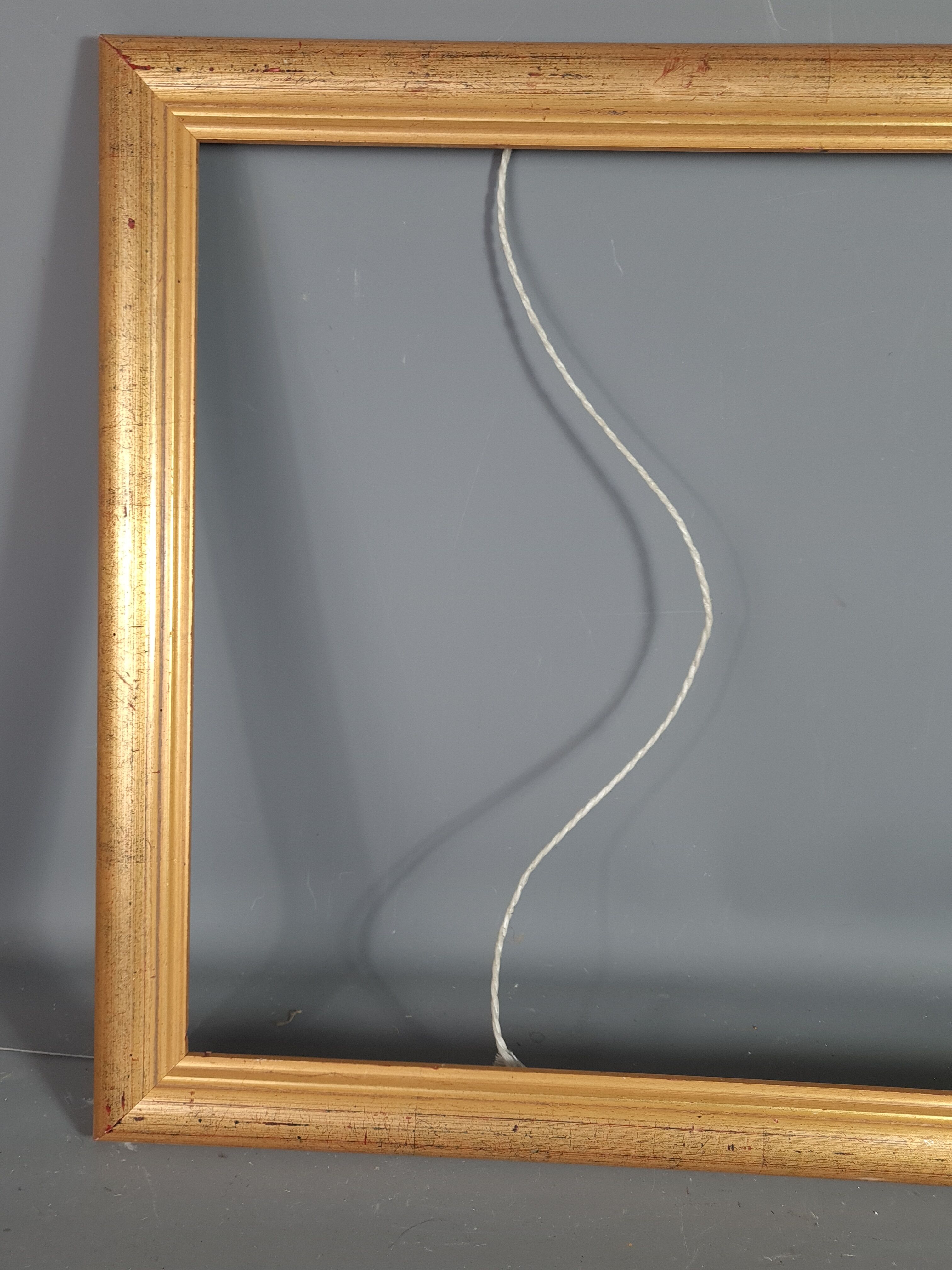 Gilded wooden frame gilded with gold leaf 62x45 cm, foliage 55.4x38.2 cm SB