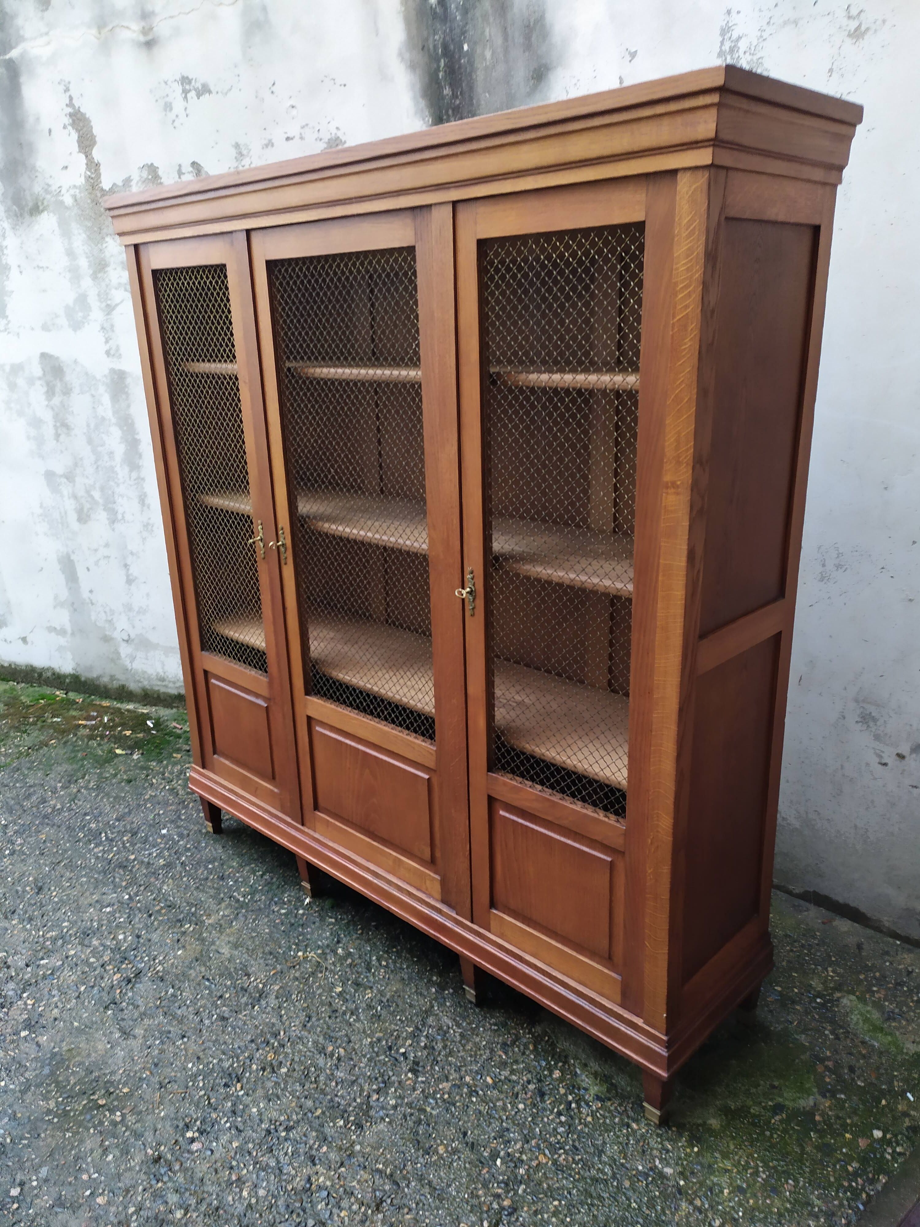 Bibliothèque grillagé chêne