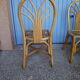 Ensemble de quatre chaises en rotin