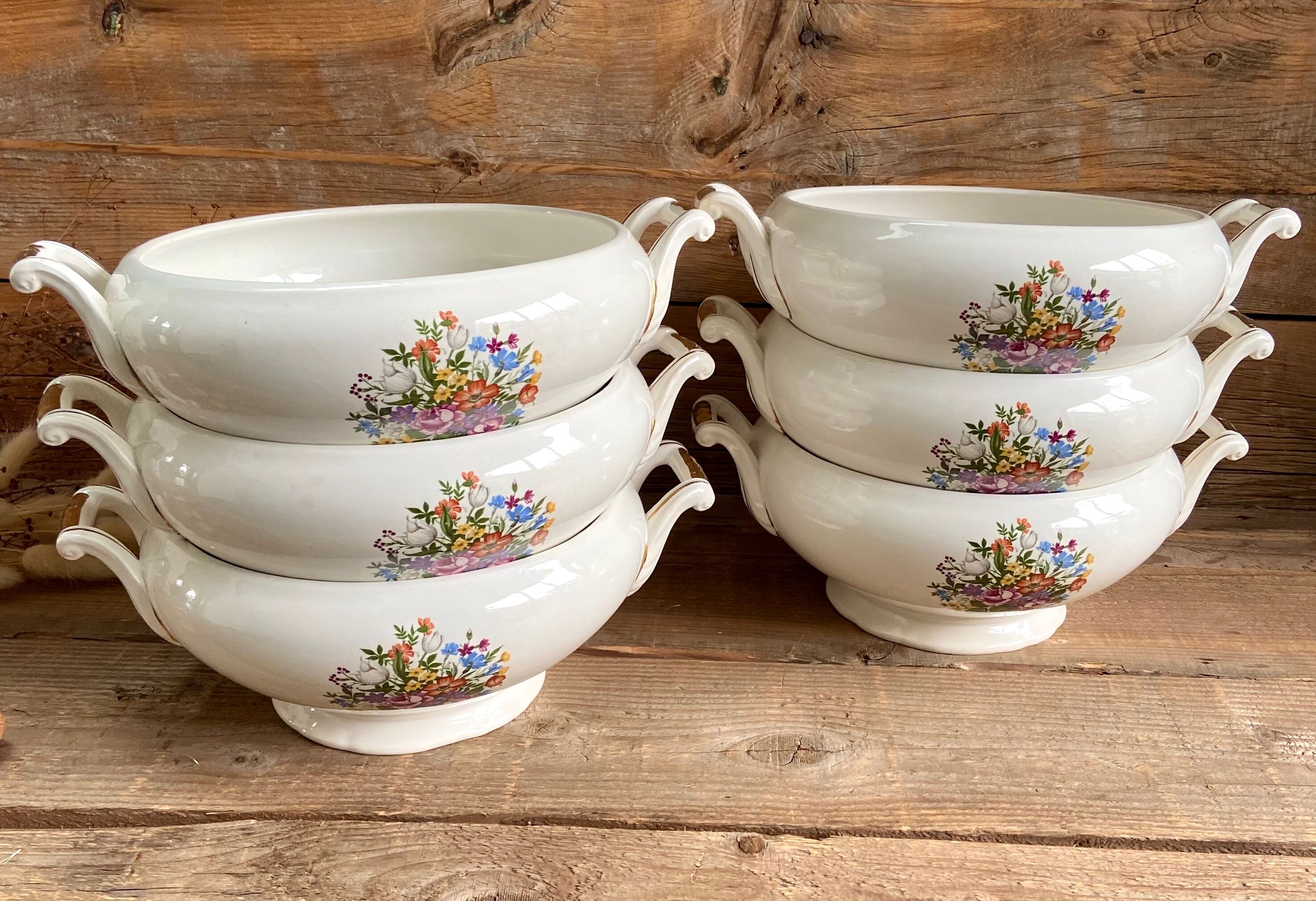 Vintage Digoin Sarreguemines vegetable dish