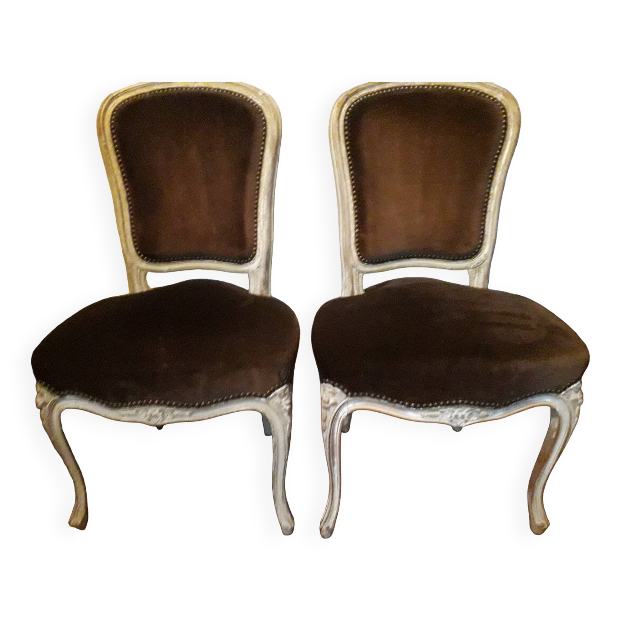 A pair of Louis XV style armchairs in wood and velvet fabrics
