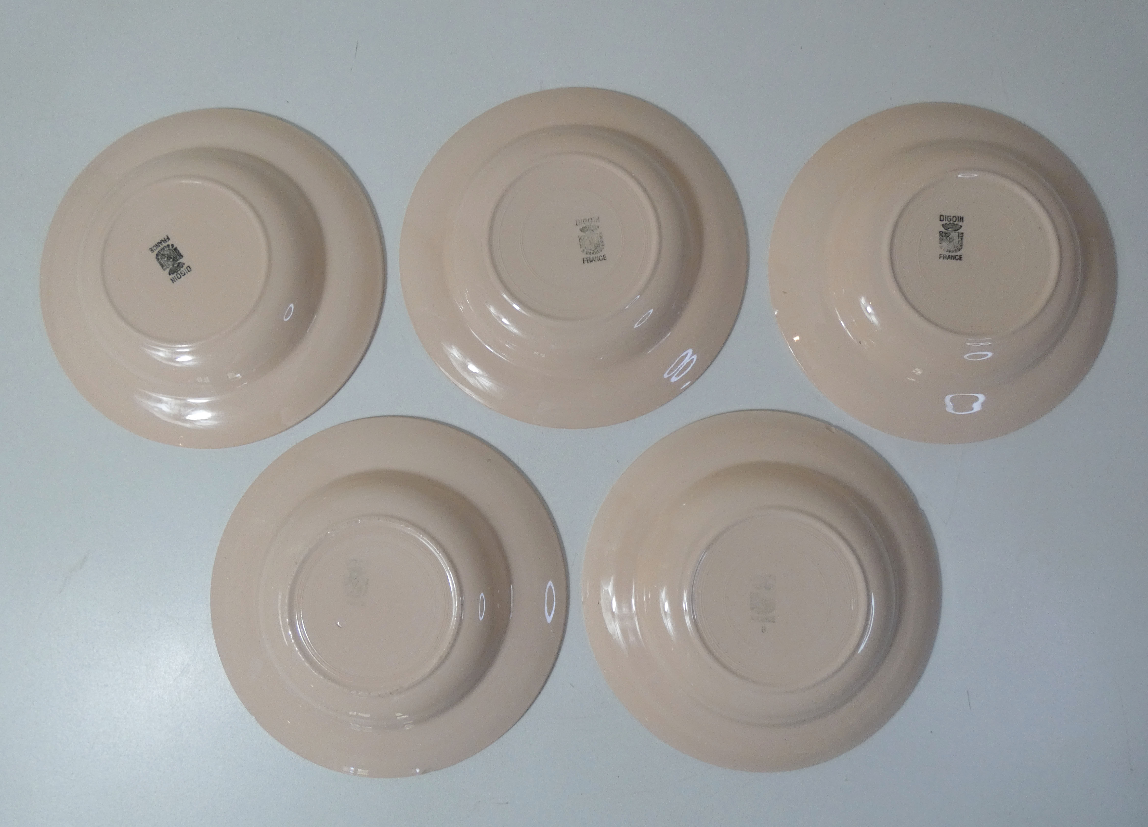 Digoin Sarreguemines 5 assiettes creuses rose poudré