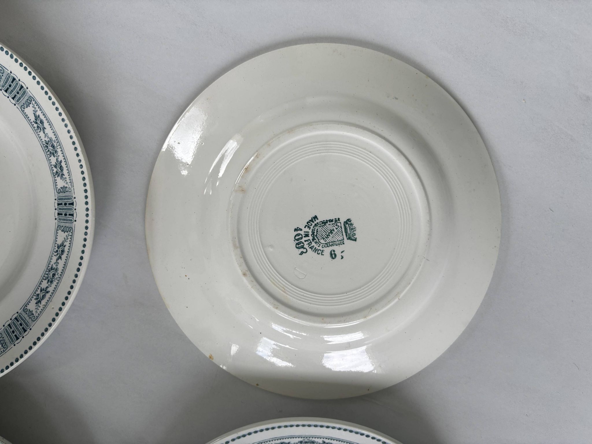 Lot 6 blue and green ironstone plates, antique French earthenware.