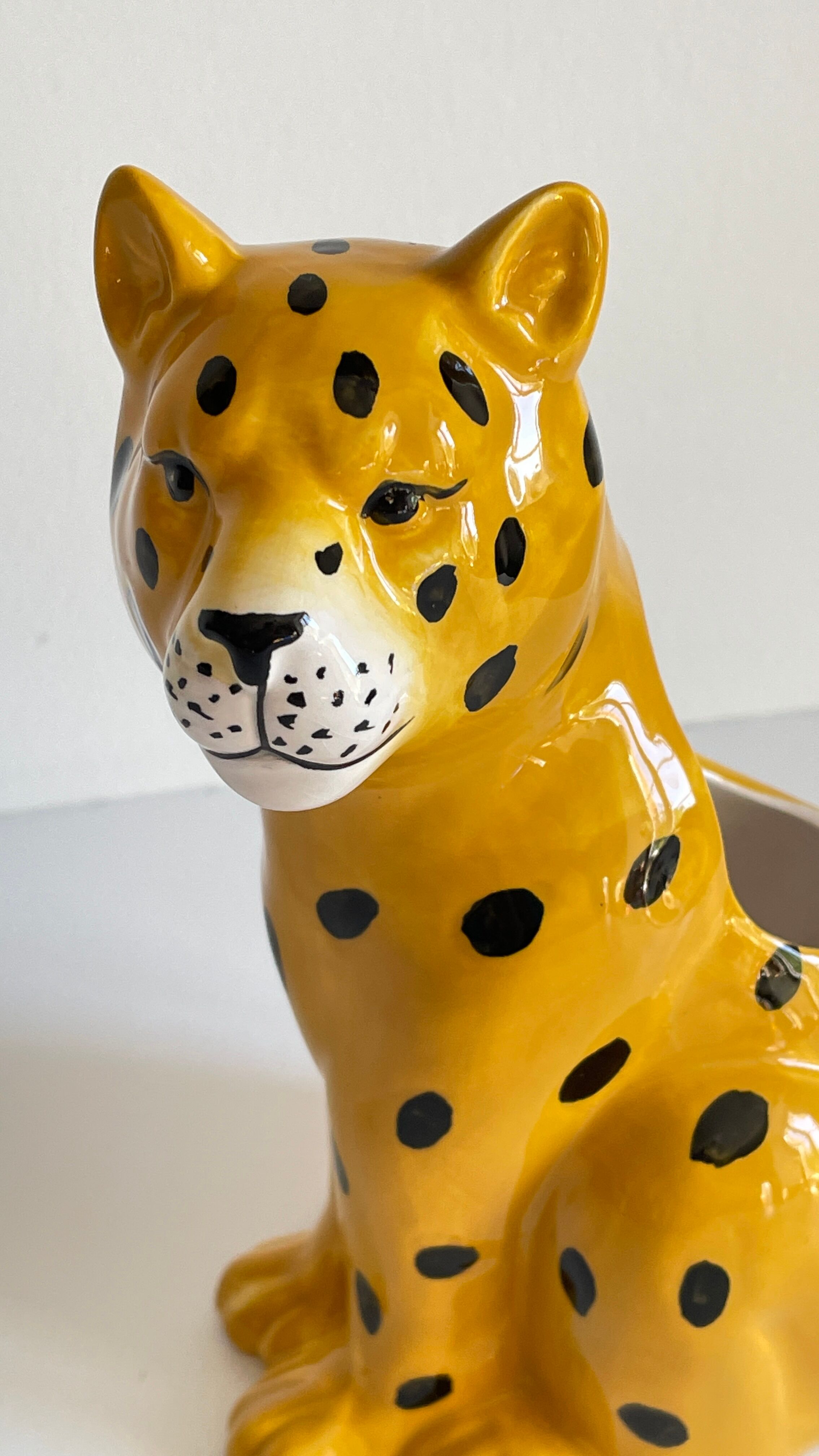 Pot leopard ceramic cache vintage