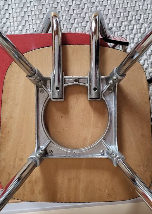 Set of 2 Formica chairs