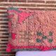 Magnifique coussin Kilim berbère vintage du Maroc