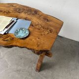 Table artisanale en orme massif, art populaire