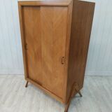 Wardrobe feet compass solid oak sliding doors