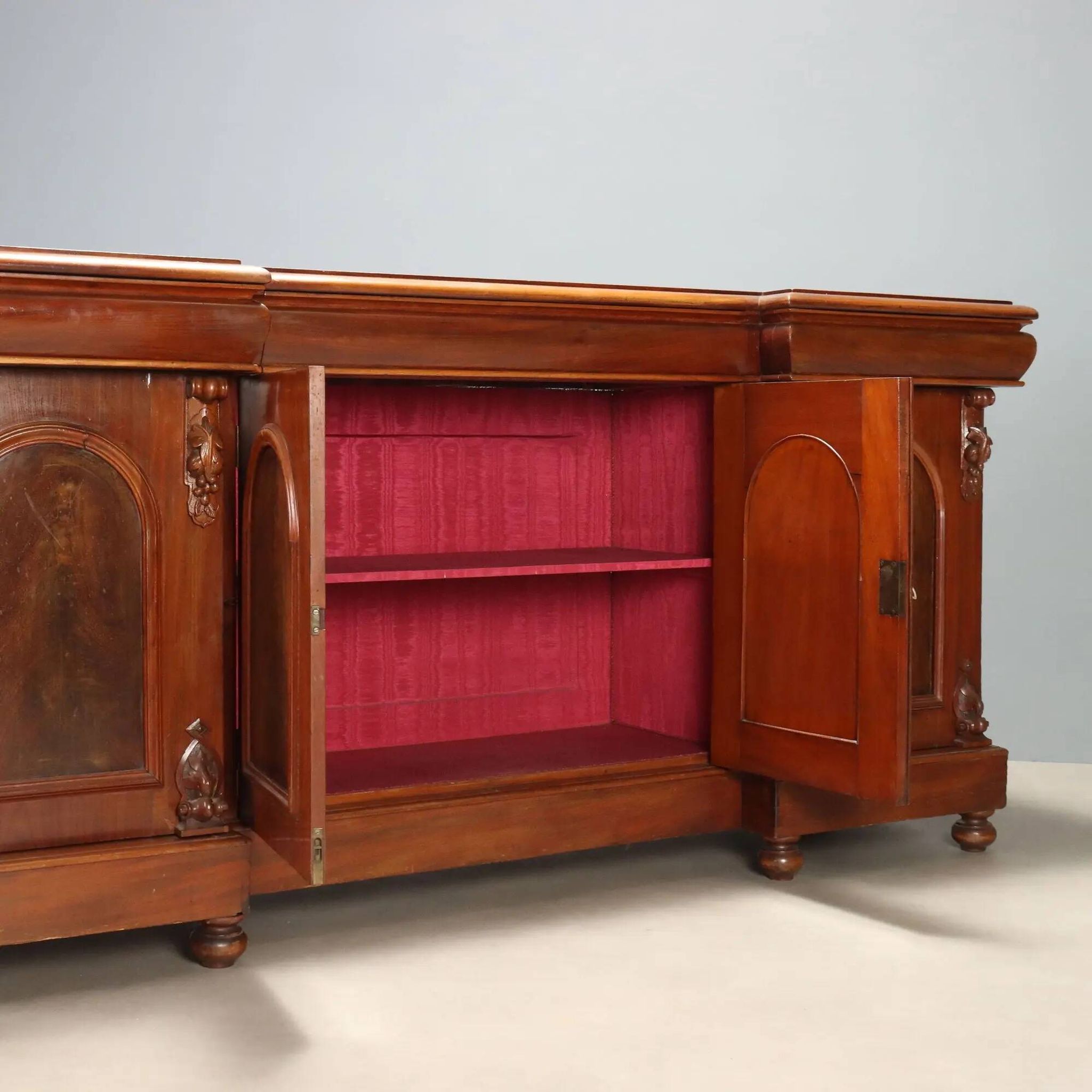 Buffet victorien ancien en acajou 3 tiroirs, Italie XIXe siècle