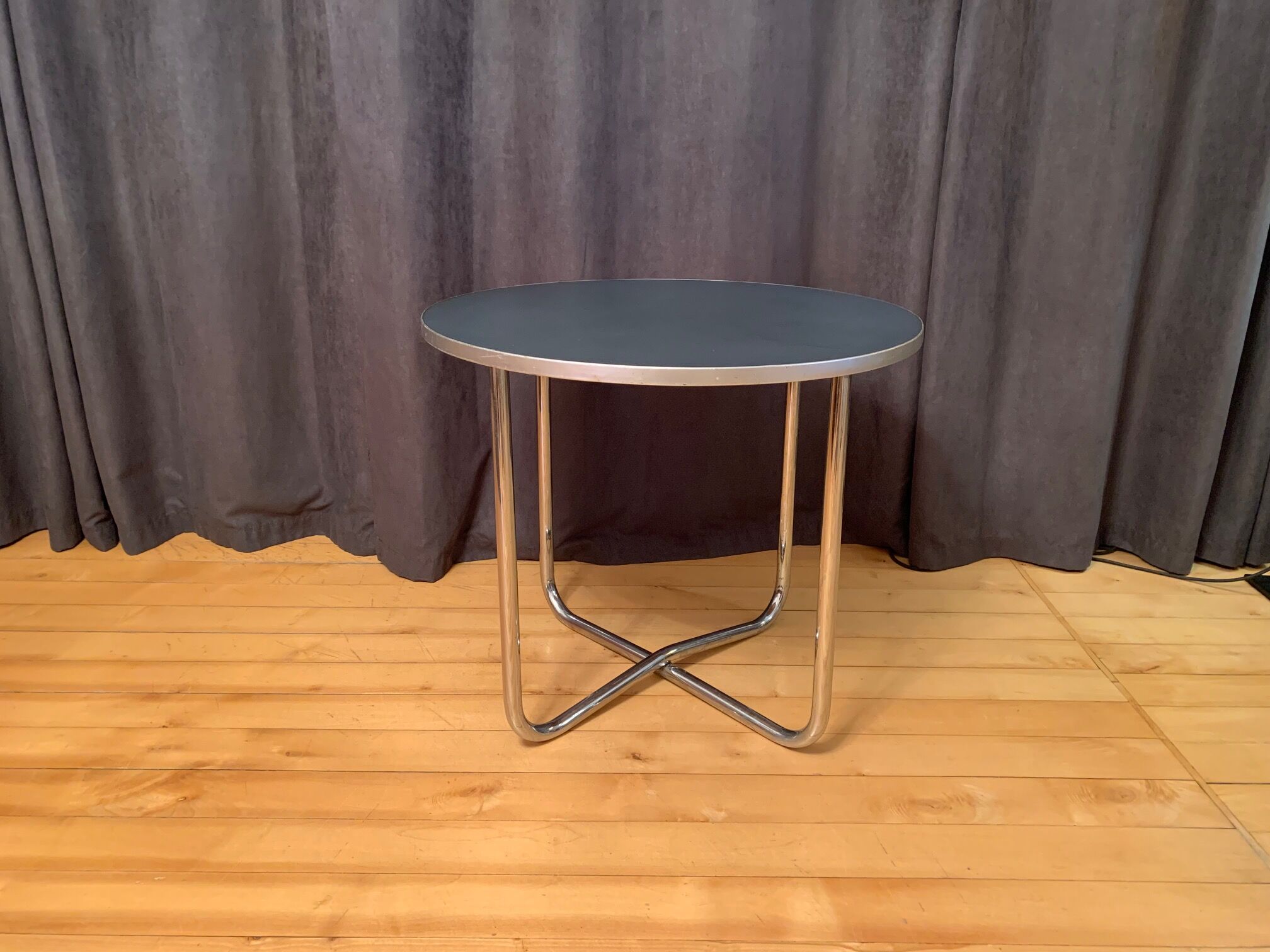 Table d'appoint Bauhaus par Mauser Werke Allemagne années 1950