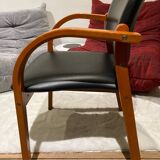 Fauteuil simili cuir noir