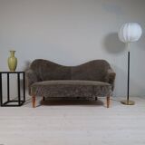 Modern mid-century vase by Rörstrand, designed by Gunnar Nylund, Sweden, 1950s.