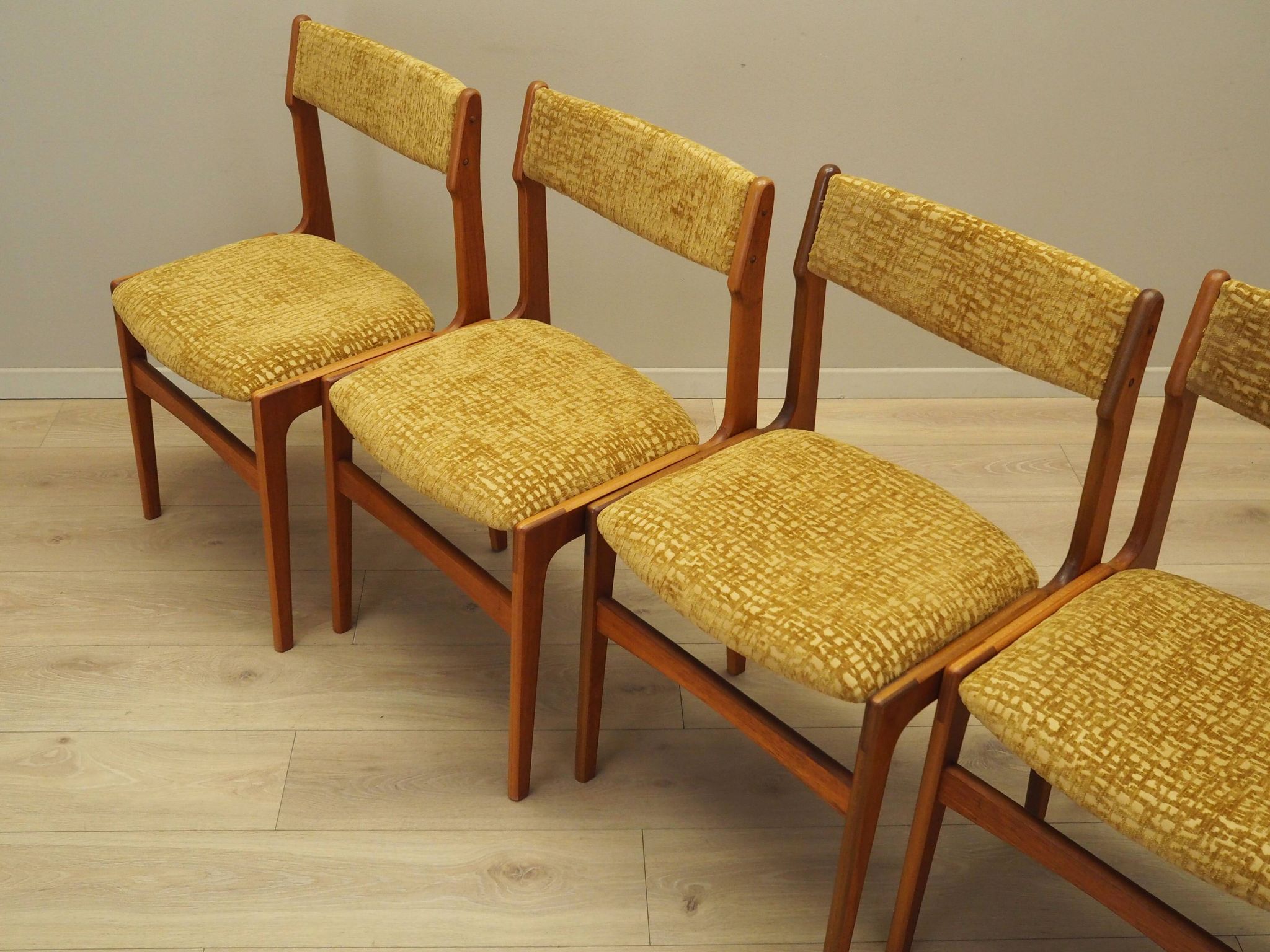Set of six teak chairs, Danish design, 1970s, production: Denmark