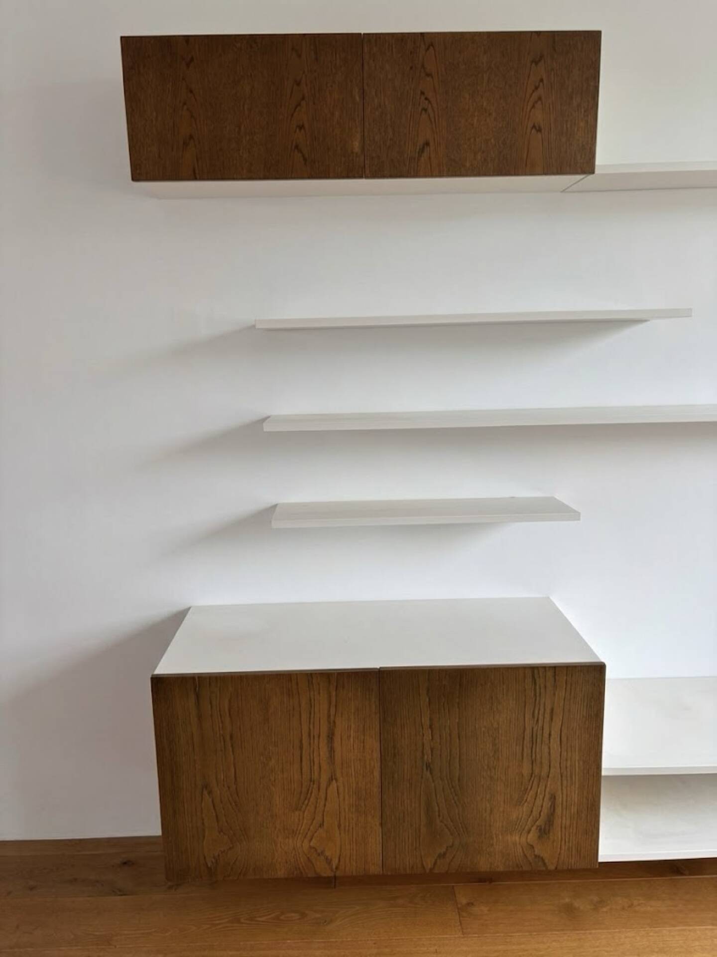 Vintage floating wall unit by Banz Bord, 1970s.