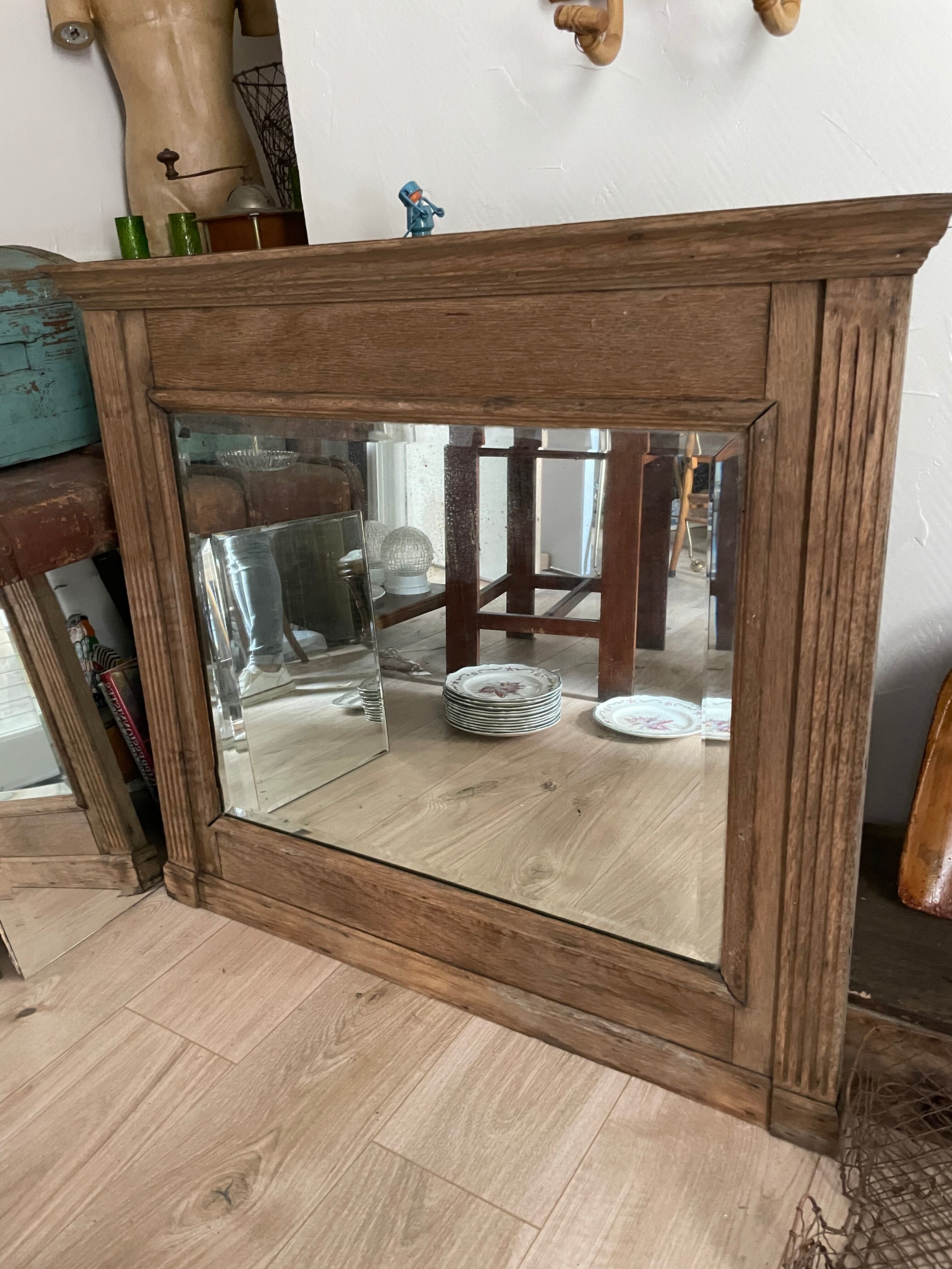 Wooded beveled mirror 85x97cm