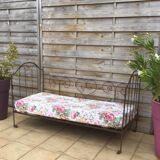Lit fer forgé + matelas neuf sur mesure